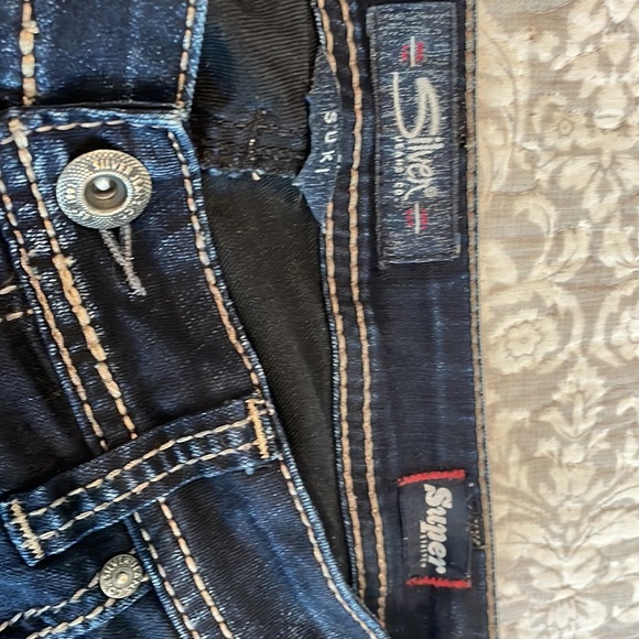 Suki high straight leg W31/L30.  Super comfy and stretchy.  Worn twice. - Picture 3 of 4